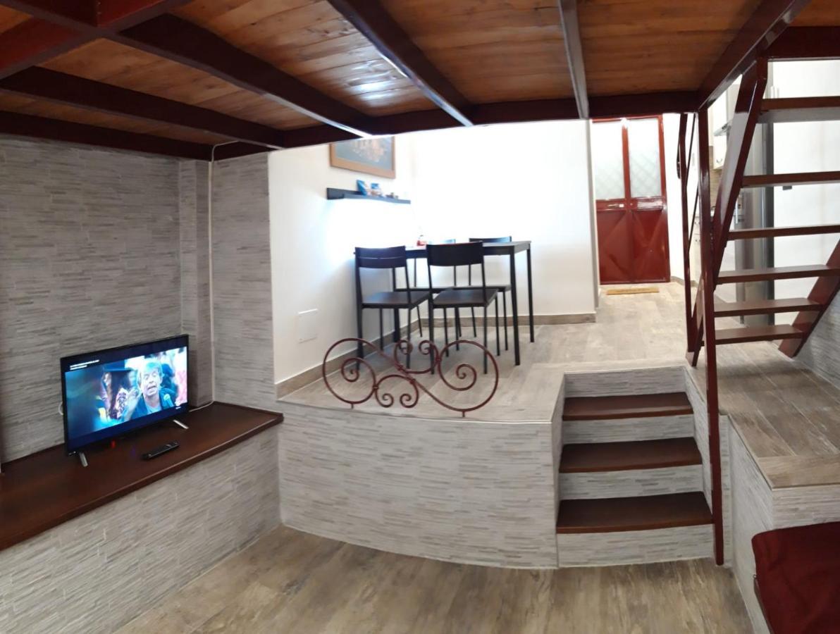 Casa Serravalle Катания Экстерьер фото
